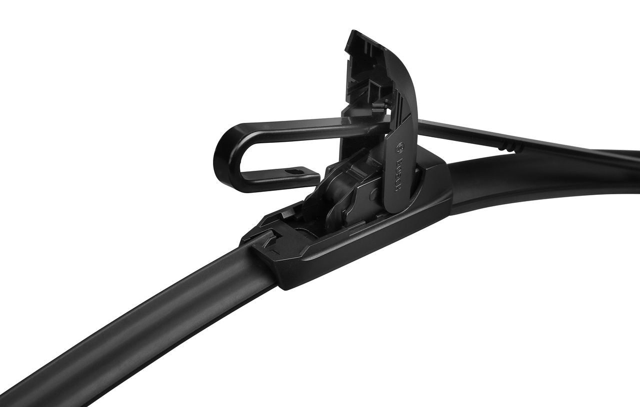 BBA550 VALEO WIPER BLADE 550mm AEROTWIN J/SHEPHERDS HOOK - VALEO